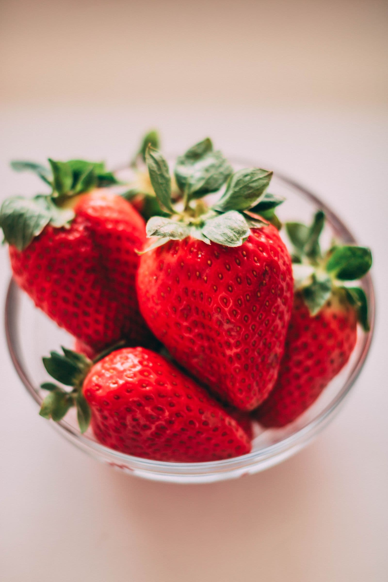 Bowl of ripe strawberries